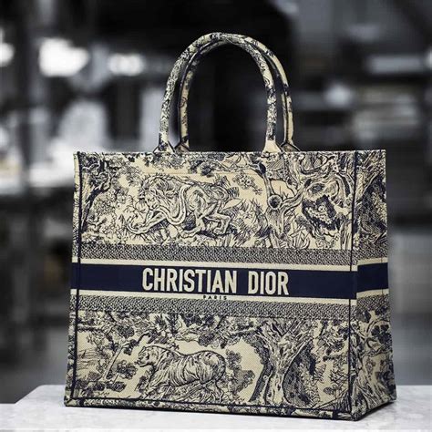 dior black tote bag|inside dior book tote.